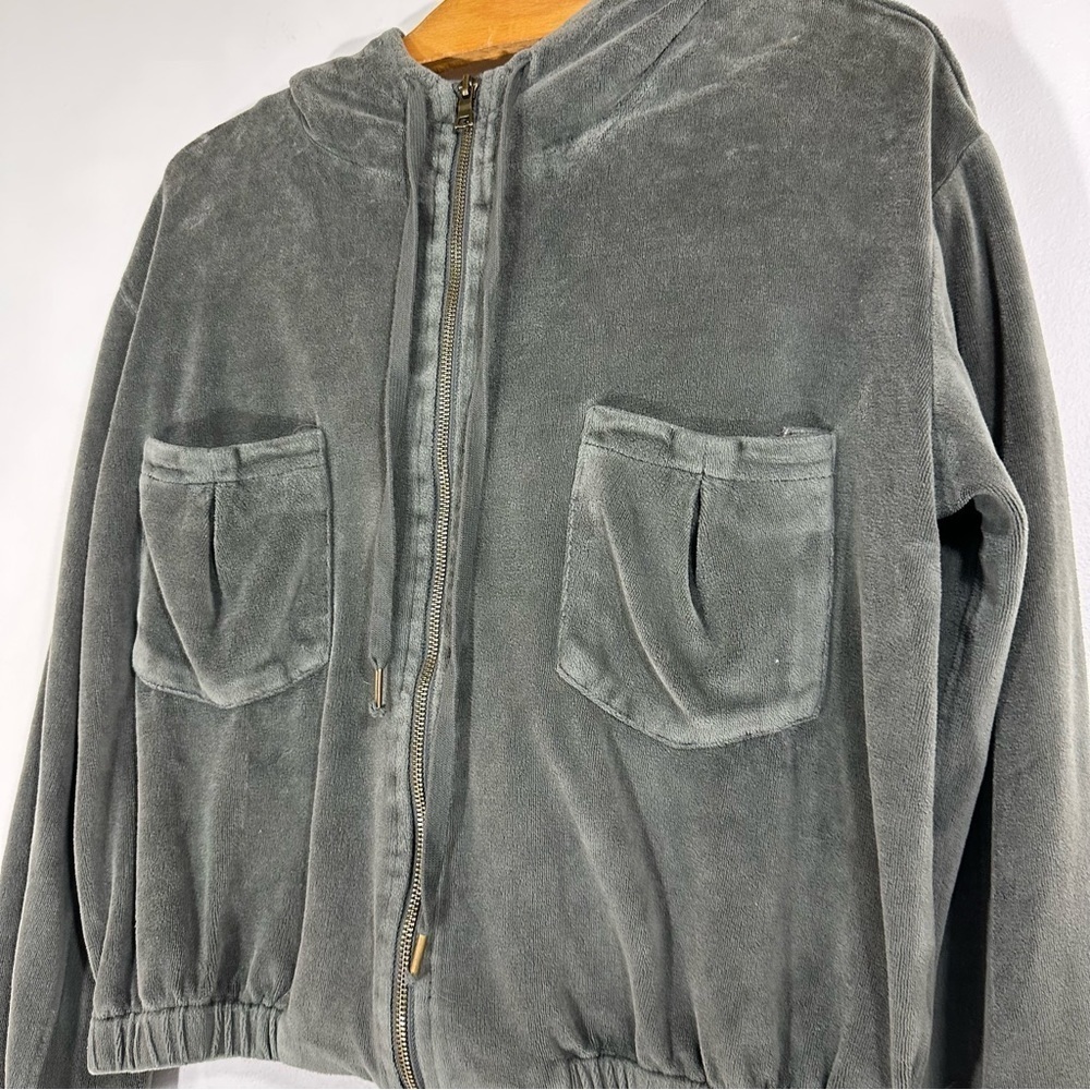 YFB Young Fabulous and Broke Gray Green Velour Velvet Pocket Zip Up Hoodie - Picture 2 of 8
